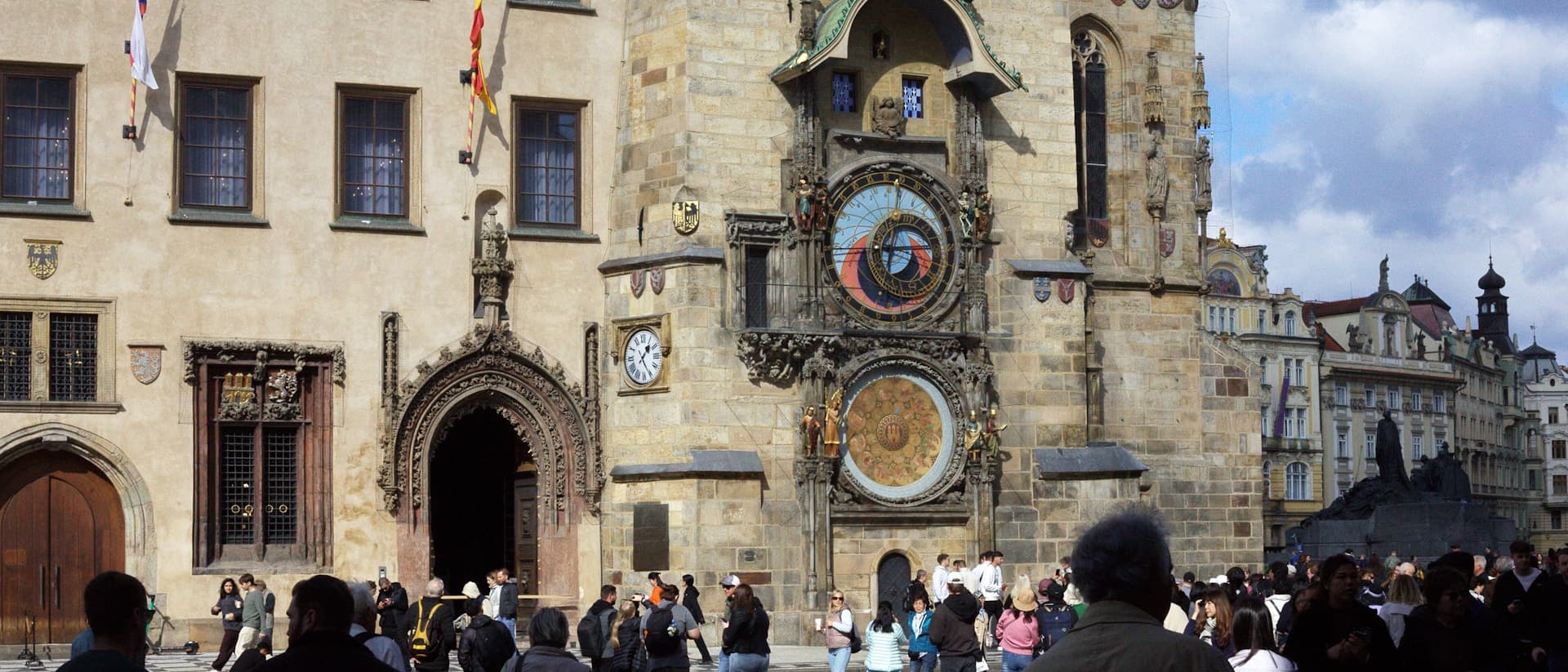 Tri simbola Praga u jednom danu: Karlov most, Praški dvorac i Astronomski sat